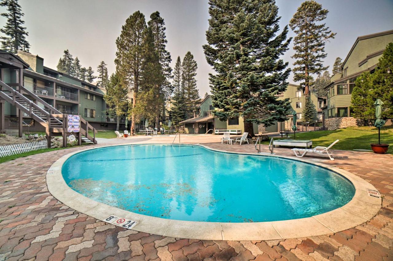 Mammoth Mtn Escape With Pool And Walk To Ski Lift Apartment Mammoth Lakes Exterior photo